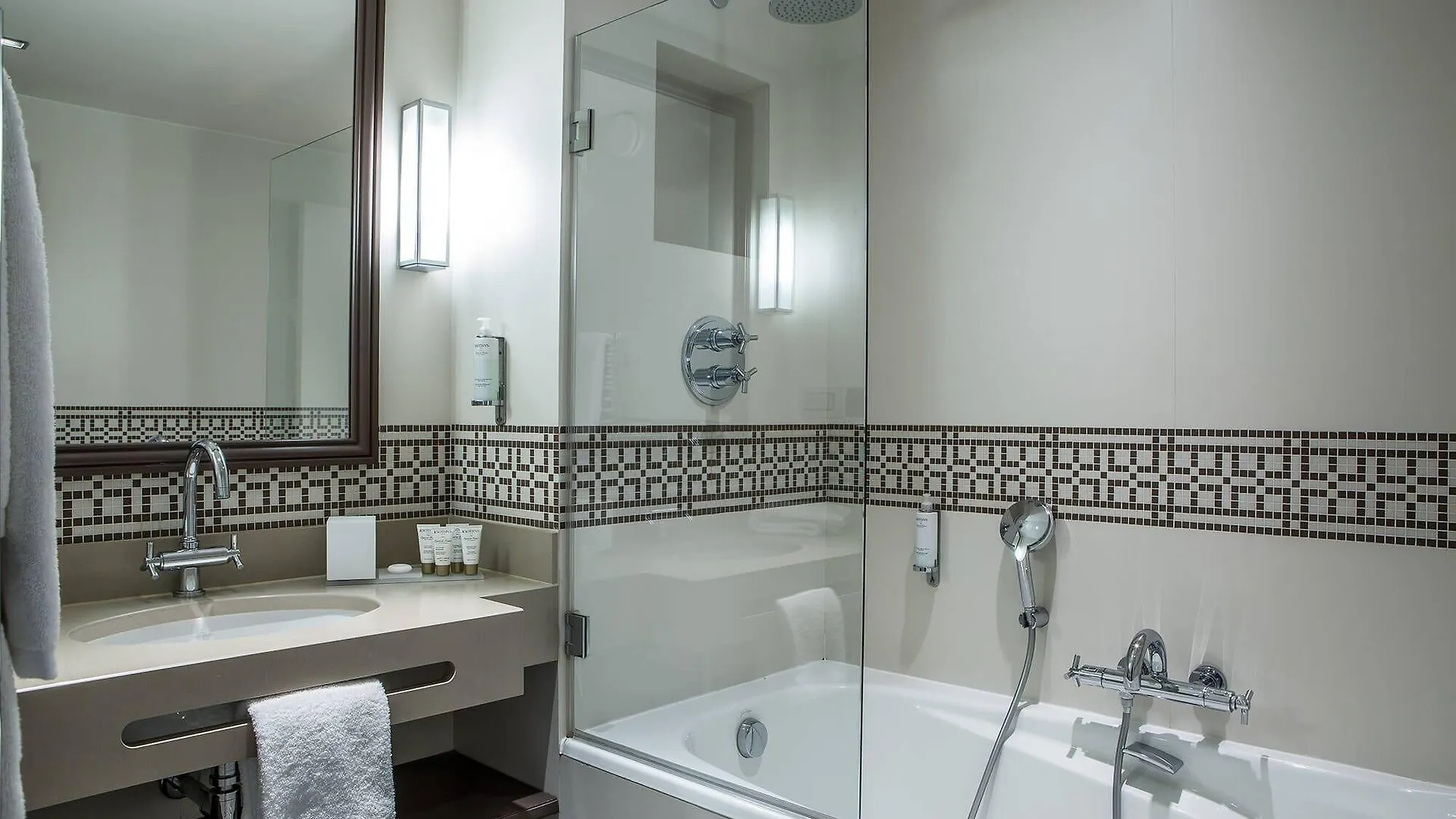 Hotel Brighton - Esprit De France Paris